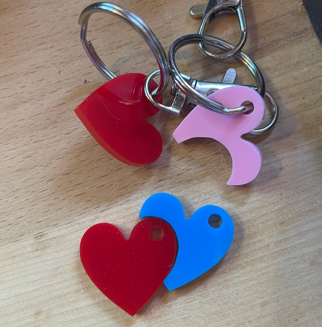 Pocket Hugs keyring set