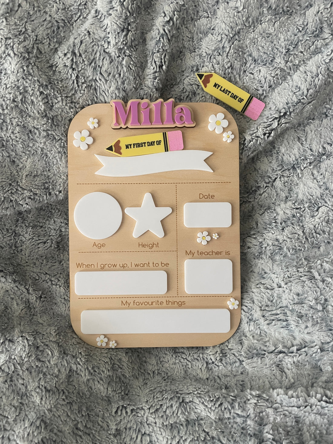 First and Last Day of School Boards - Daisies or Stars (Interchangeable name)