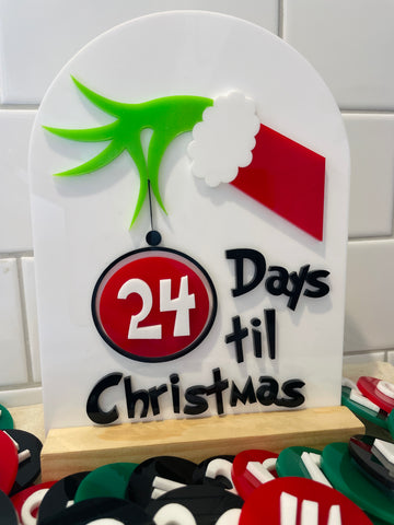The Grinch Countdown Calendar – Ready Made Acrylic