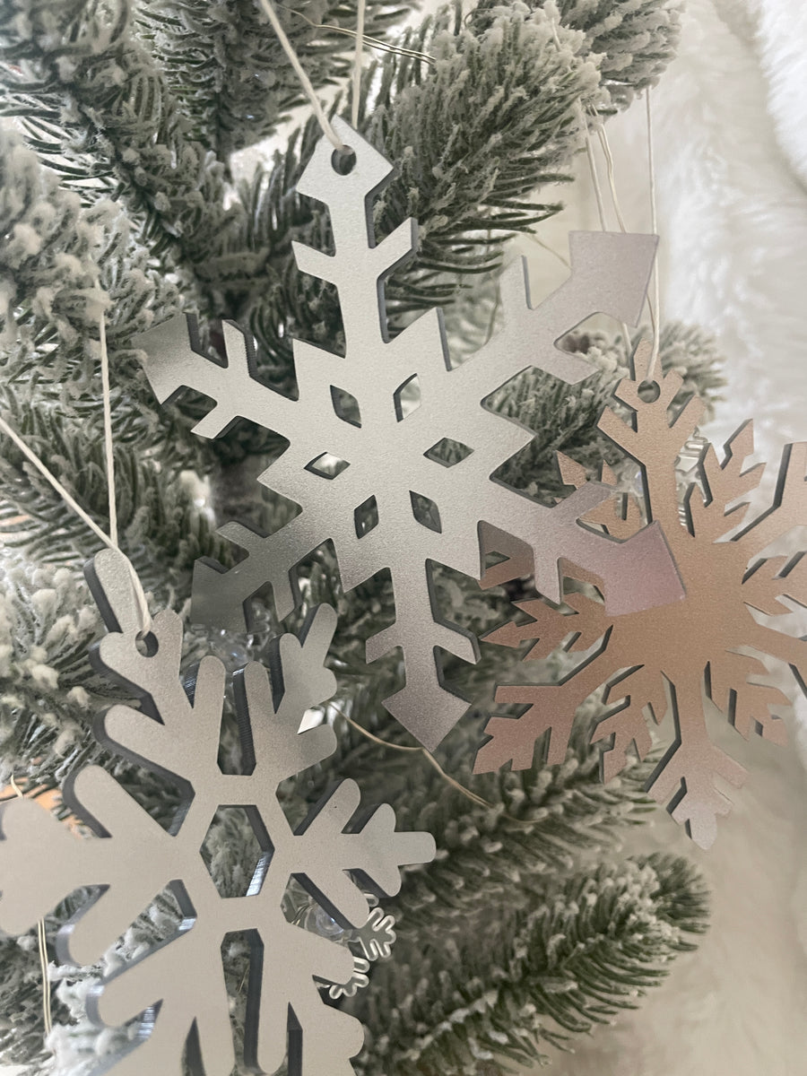 Silver Snowflake Trio – Christmas Decorations