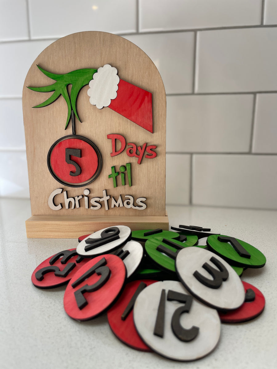 DIY The Grinch Count Down Calendar