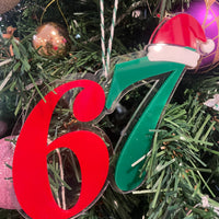 6 7 Christmas Decorations