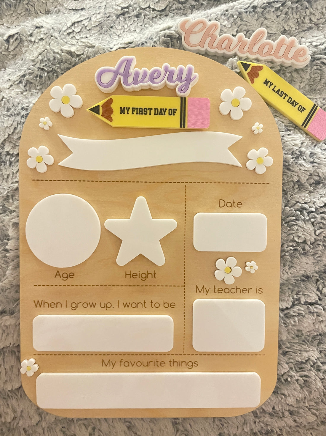 First and Last Day of School Boards - Daisies or Stars (Interchangeable name)